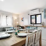 Bouros's Cliff Holiday home Serra do Bouro