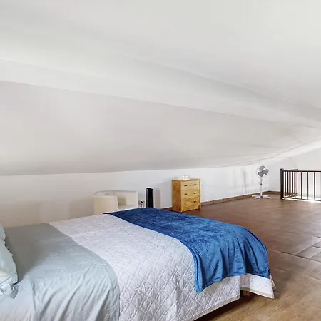 Bouros's Cliff Holiday home Serra do Bouro
