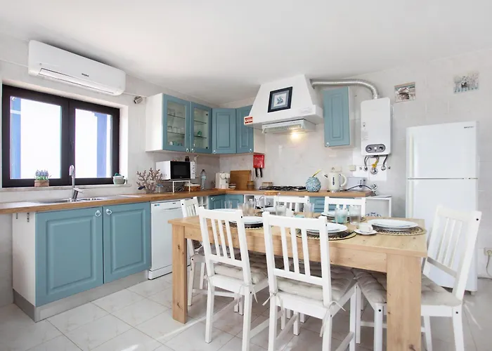 Bouros's Cliff Prázdninový dům *