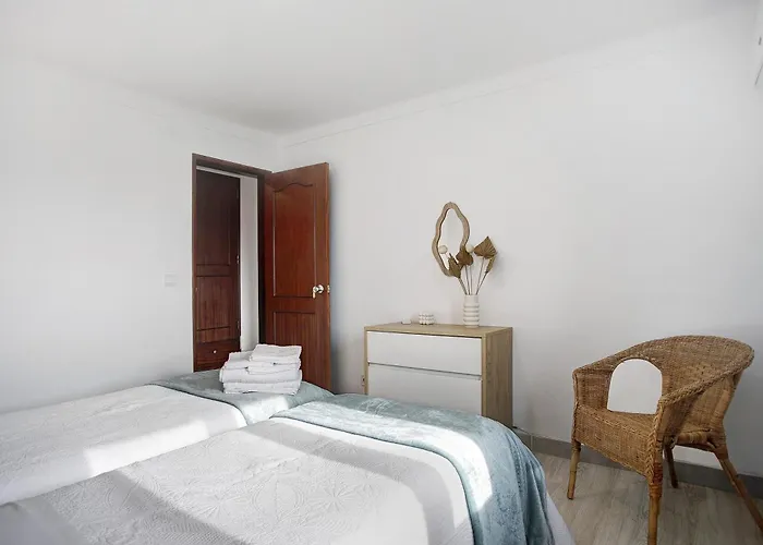 Prázdninový dům Bouros's Cliff Serra do Bouro